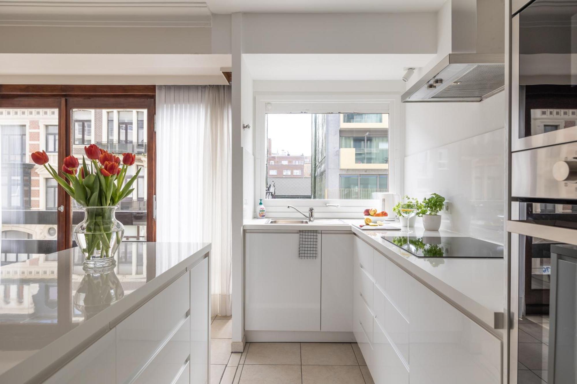 Weloveoostende - Newly Renovated Large Apartment 150M From The Beach - Including Bed Sheets And Final Clea-Ning Exterior foto