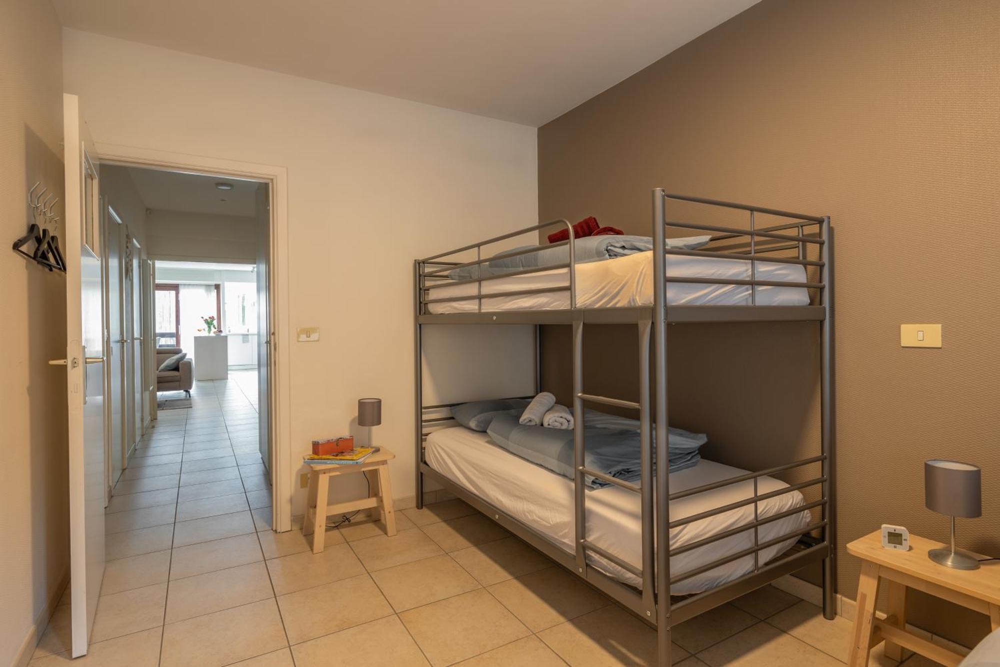Weloveoostende - Newly Renovated Large Apartment 150M From The Beach - Including Bed Sheets And Final Clea-Ning Exterior foto
